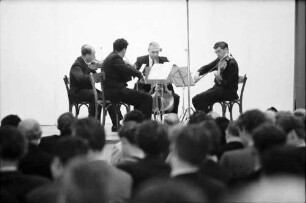 Donaueschingen: Donaueschinger Musiktage; Sternensaal; Juilliard String Quartet, spielend