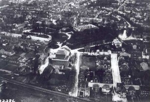Luftaufnahme: Schloss, Landestheater, Synagoge. Detmold. Lortzingstraße. Scan