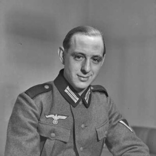 Porträt. Erich Rinkas Bruder Kurt Rinka als Soldat in Wehrmachtsuniform.