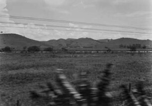 Hügellandschaft : Hügellige Landschaft in Brasilien.