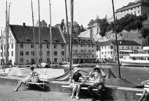 Meersburg: Am Hafen