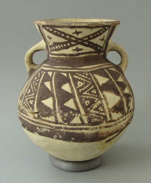 Clay vessel