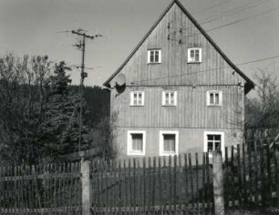 Neustadt in Sachsen-Krumhermsdorf, Neuhäuser 94. Wohnstallhaus (1801/1850)