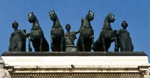 Arc de Triomphe du Carrousel — Skulpturengruppe