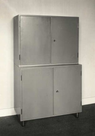 Moderne Möbel. Kombinationsmöbel. Schrank. Schleiflack