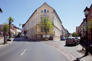 Ehem. Gasthaus ''Zur Krone'' (Wohn- und Geschäftshaus); Hünfeld, Hauptstraße 25