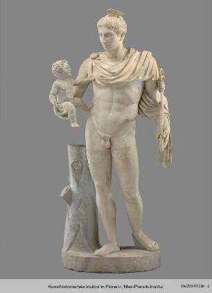 Statue des Hermes mit dem Dionysos-Knaben (nach Vorbild des Polyklet um 420 v. Chr., stark ergänzt)