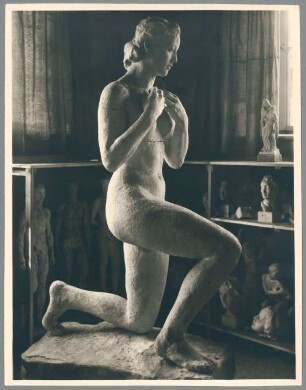 Kniende vom Menschenpaar, 1942, Gips