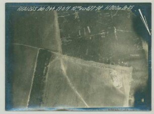 Foto der Fliegerübung "Windmühlenlager Ost" mit Schützenlinie (Luftbild)