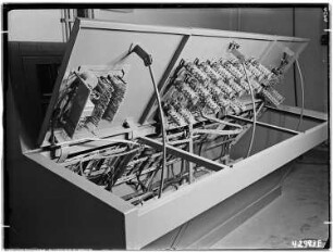 F 44 Aldehyd-Fabrikation, Schaltanlagen