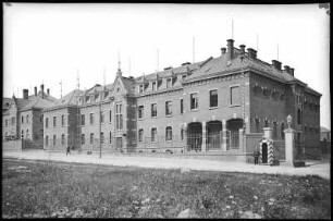 Kamenz. Stabsgebäude und Offizierskasino
