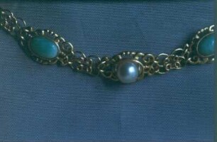 Armband : Armband. Gold, Amazonit, Perle (vor 1962; J. Eckert)