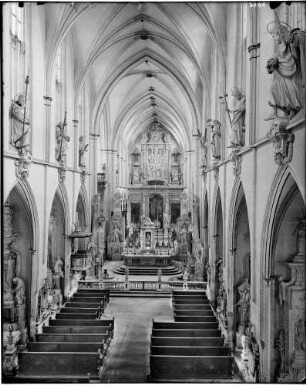 Salem Münster - Klosterkirche Maria Himmelfahrt Innenansicht Richrung Altar