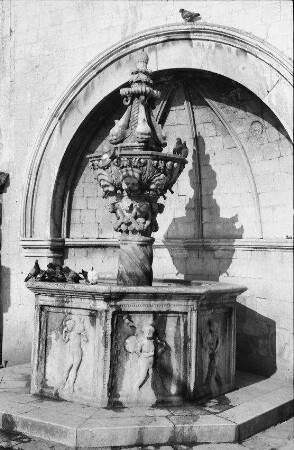 Dubrovnik: kleiner Onofrio Brunnen