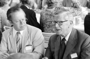 25. Jubiläumstagung 1975 Medizin; Bayrisches Frühstück: Thomas H. Weller, Sir Frank M. Burnet