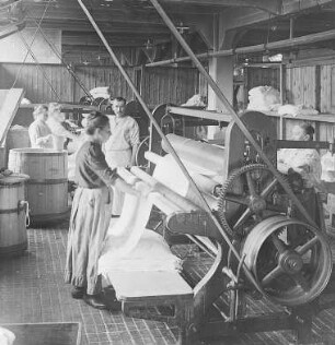 Stärkerei : Technikgeschichte | Technologie | Fasern, Gespinste und Gewebe | Gardinen Weberei