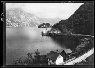 Traunkirchen, Österreich. Blick auf Traunkirchen und den Traunsee