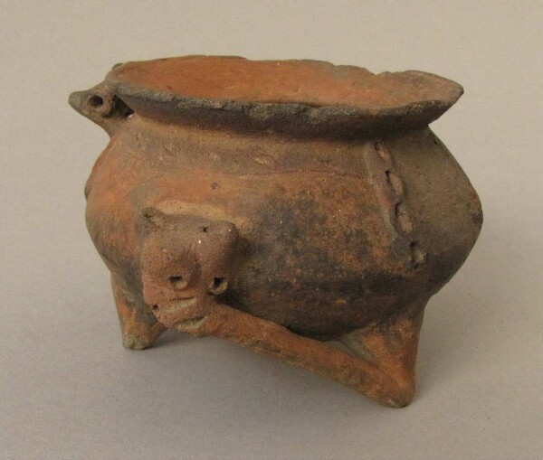 Clay vessel