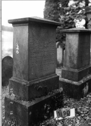Grabstein 190