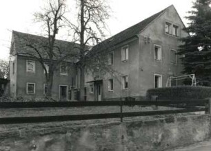 Malschendorf-Krieschendorf, Krieschendorfer Straße 16. Zweiseithof (1880). Wohnhaus