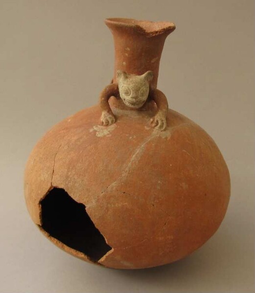 Clay vessel