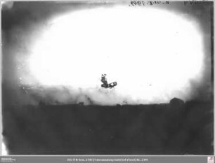 Internationale Luftschiffahrt-Ausstellung: Flugplatz Rebstock mit Flugzeug von Norden