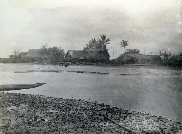 "Utám. Coastal village west of the mouth of the Augusta River"