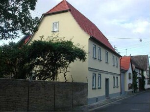Hofheim am Taunus, Pfarrgartenstraße 10