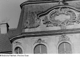 Relief am Gohliser Schlösschen
