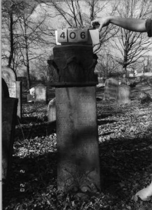 Grabstein 406