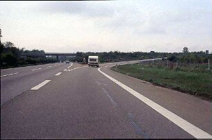 Ausfahrt West von Hauptfahrbahn West (Kalrsruhe Richtung Basel)/Einfahrt in Tangente Nordwest (Karlsruhe Richtung Frankreich)