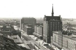 Rostock. Lange Straße. Blick zum Haus der Schifffahrt