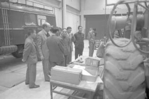 Informationsbesuch von Bauexperten aus der Volksrepublik China beim Institut für Maschinenwesen im Baubetrieb der Universität Karlsruhe