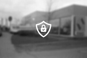 Renault-Autohaus Harthusen (Hermann-Körner-Straße): 25-jähriges Bestehen: Außenansicht