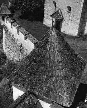 Sankt Georgen am Längsee-Hochosterwitz. Burg Hochosterwitz (Ersterwähnung 860, Umbau 1570-1586). Blick auf die Burgkapelle (1551/1600)