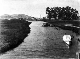 Jarvis Anlegeplatz : Fluss mit Bootsanlegeplatz