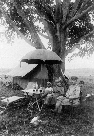 Hauptmann Johannes (in Korogwe?)