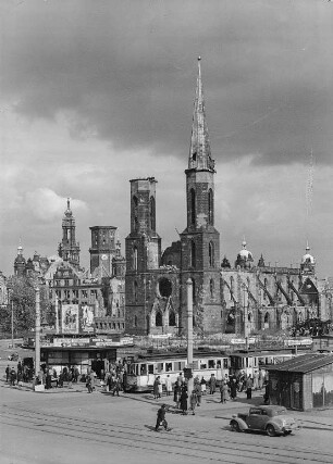 Postplatz, Wallstraße, Schweriner Straße : Dresden, Straßenbahnverkehr, Postplatz