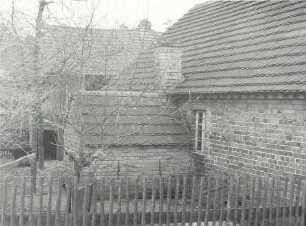 Backofen in Sprey : Bauwesen - Wirtschaftsgebäude und Gehöfte. Ort: Sprjowje / Sprey. Haus Nr. 10. Backofen am Wohnhaus.
