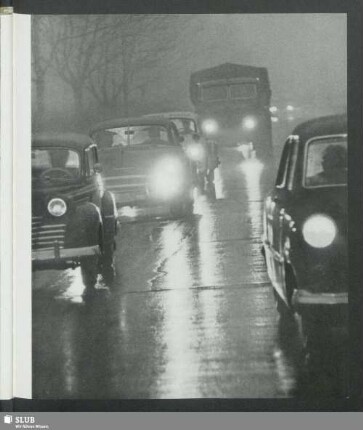 Verkehr bei Nacht