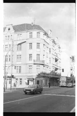 Kleinbildnegative: Mietshaus, Eisenacher Str. 102, 1979