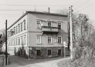 Radebeul, Mittlere Bergstraße 42. Ehem. Weingut "Langenberg", Wohnhaus (1790, 1879)