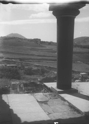 Landschaft : Griechenland. Kreta. Knossos. Blick von einer Ausgrabungsstätte in Richtung Süden über die umliegende Landschaft
