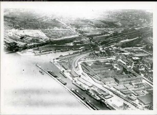 Duisburg-Wanheimerort, Südhafen, Kabelwerke
