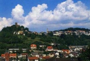 Oberreifenberg - Ortsübersicht : Blick auf Oberreifenberg im Taunus und die Burgruine, aufgenommen ca. 1988