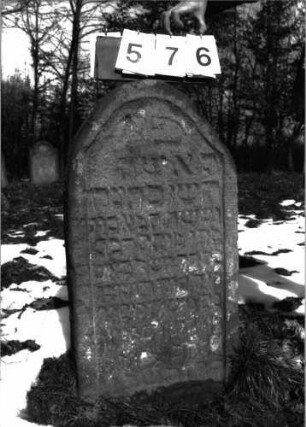 Grabstein 576