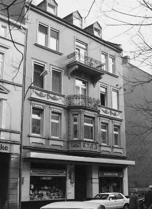 Gießen, Bahnhofstraße 22