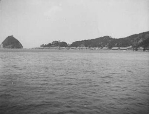 Ansicht von Misumi : Blick von der Ariake-See (Ariake-kai), Bucht des Ostchinesischen Meeres