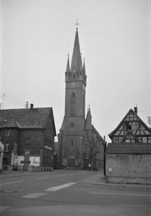 Evangelische Pfarrkirche, ehemals Sankt Thekla und Sankt Petrus