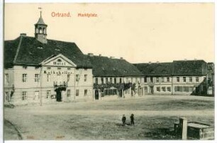 Ortrand. Marktplatz